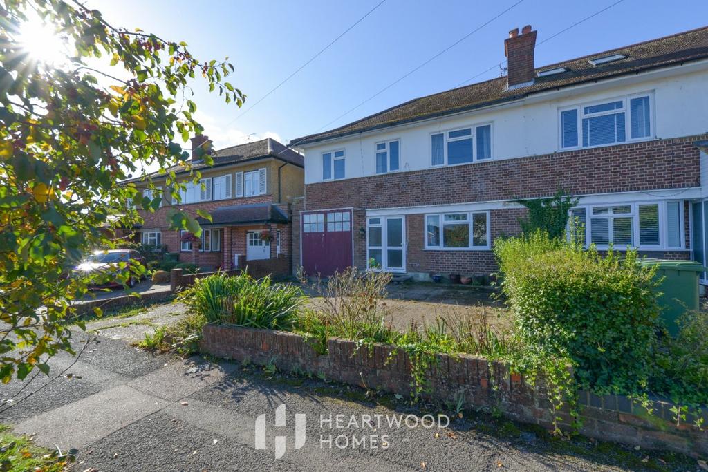 Kingshill Avenue, St. Albans, AL4 9QB 5 bed semidetached house £980,000