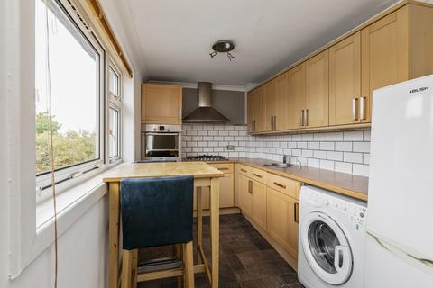 22e Fountain Place, Loanhead, EH20 9EA