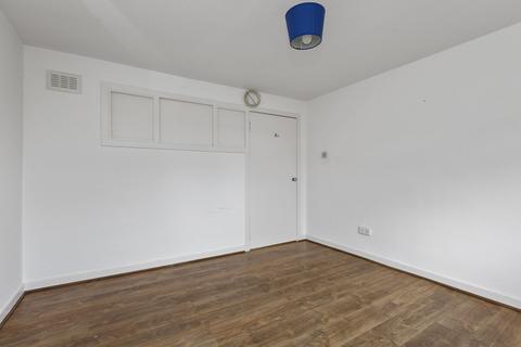 22e Fountain Place, Loanhead, EH20 9EA