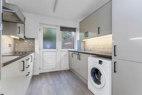 12 Peacocktail Close, Edinburgh, EH15 3QS