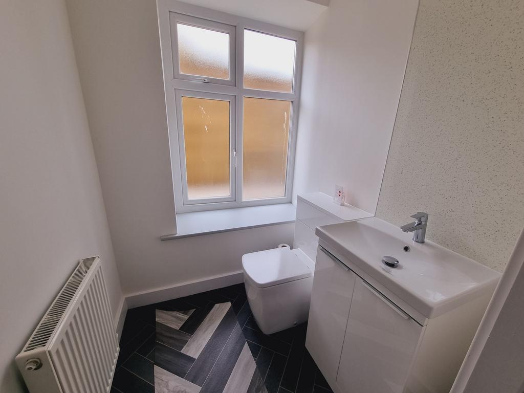 14 B Ground Floor WC