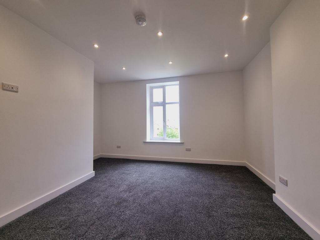 14 A Bedroom 1