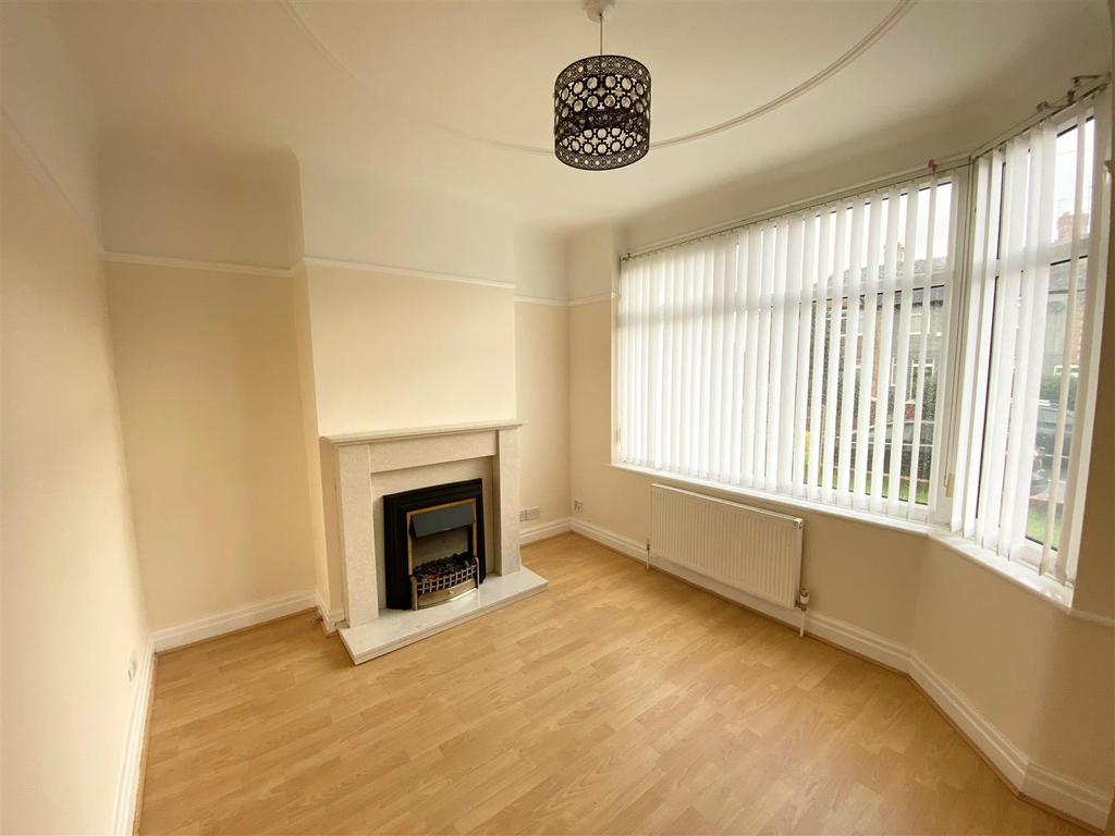 Watling Avenue, Litherland, Liverpool 3 bed terraced house to rent £