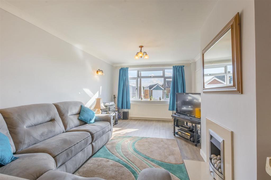 Kingsley Crescent, Sawley 3 bed semidetached house for sale £298,500