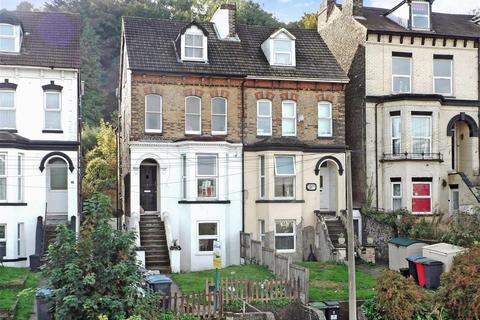 2 bedroom ground floor flat for sale - Folkestone Road, Dover, Kent