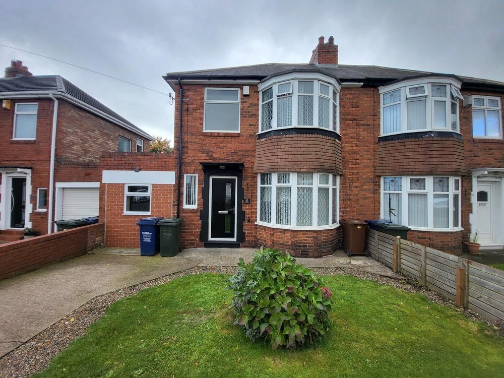 Mill Hill Road, Newcastle upon Tyne NE5 3 bed semidetached house £