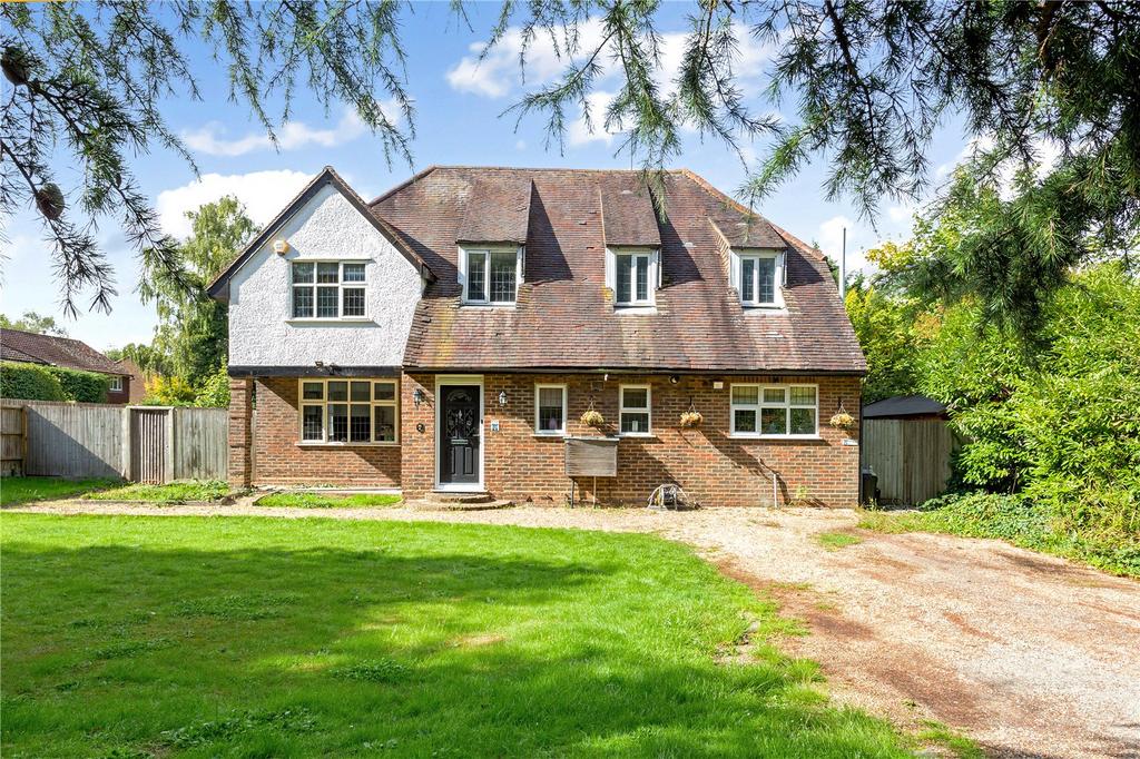 Heathfield Drive, Redhill, RH1 4 bed detached house for sale £895,000