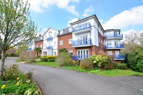 3 bedroom apartment for sale, The Larches, East Grinstead, West Sussex, RH19