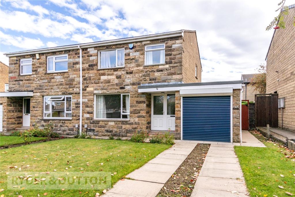 Osprey Drive, Netherton... 3 bed semidetached house £250,000