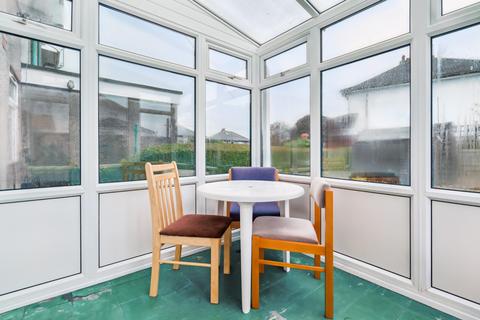 101 Hillview Drive, Clarkston, Glasgow, G76 7JH
