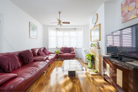 8 Mascalls Lane, Brentwood, CM14 5LR