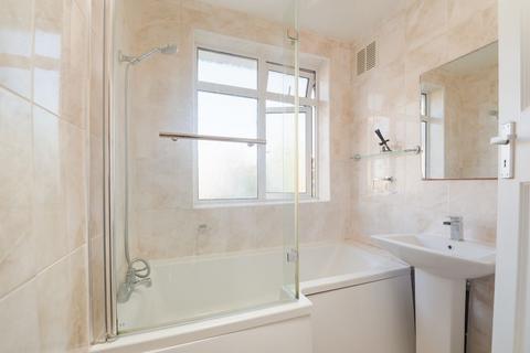 8 Mascalls Lane, Brentwood, CM14 5LR