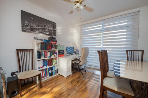 8 Mascalls Lane, Brentwood, CM14 5LR