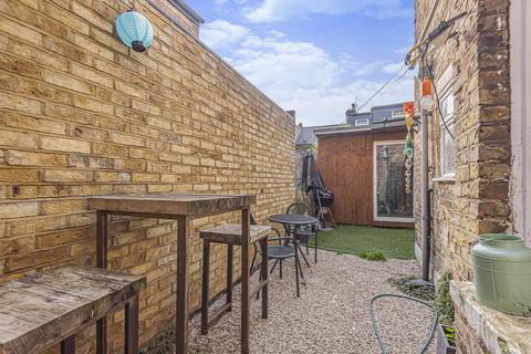 5 bedroom terraced house for sale - Waterlow Road, Archway