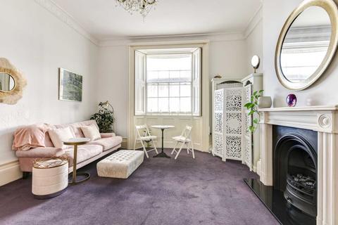 1 bedroom flat to rent, Brunswick Terrace, Hove