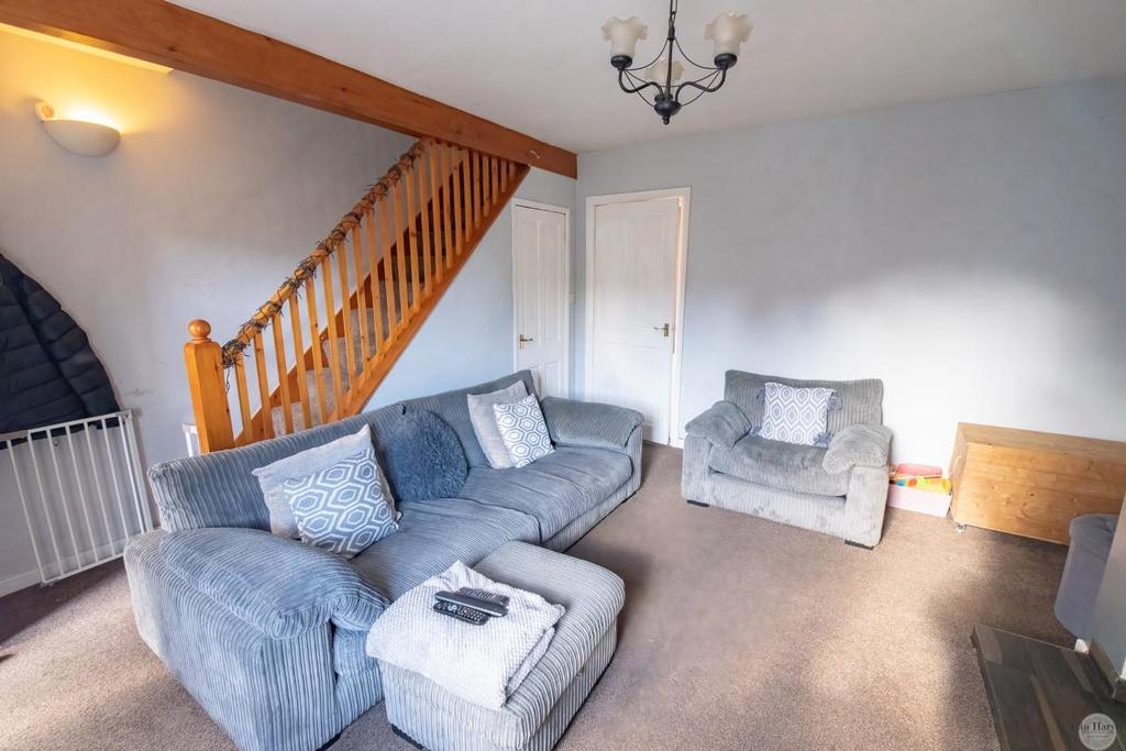 Nest Estate, Mytholmroyd, Hebden Bridge 2 bed townhouse £150,000