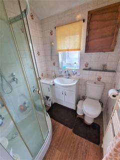 16 East Road, Feltham, TW14 8DQ