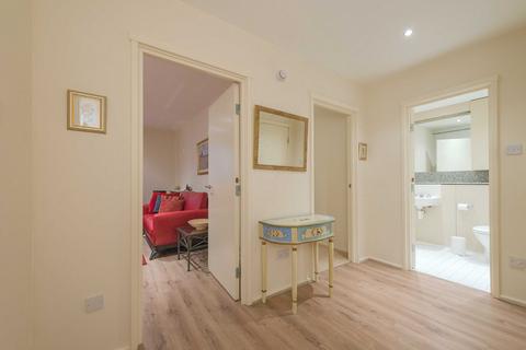 1 bedroom apartment to rent, Cromwell Road, London, SW7