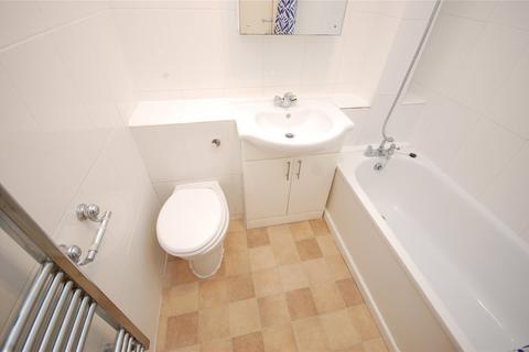 1 bedroom apartment for sale, Holden Road, Woodside Park, N12