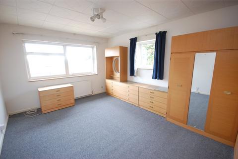 6 Temple Close, London, N3 3SB