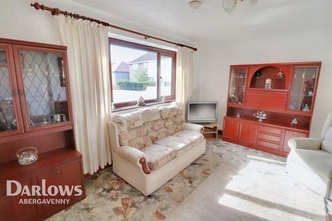 3 bedroom semi-detached house for sale - Derwen Way, Abergavenny