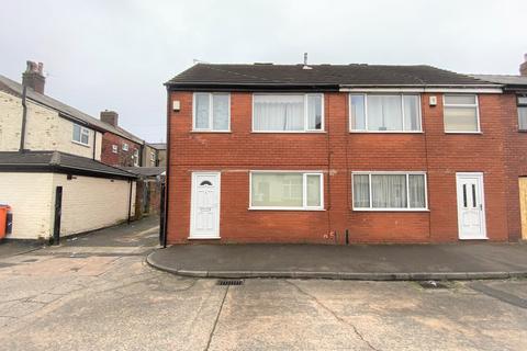 3 bedroom terraced house to rent - Manning Road,  Preston, PR1