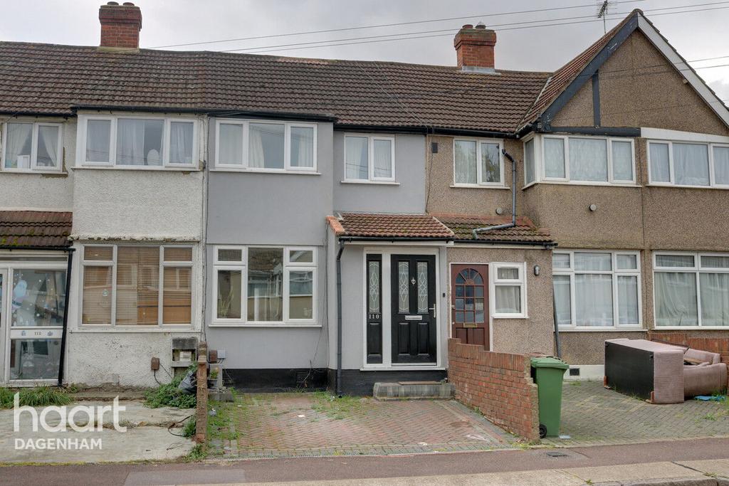 Oval Road North, Dagenham 3 bed terraced house £350,000