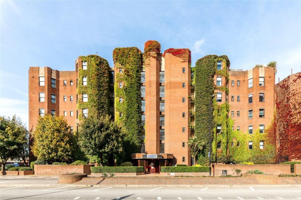1 Bedroom Flat for Sale - Riverside Court, Nine E