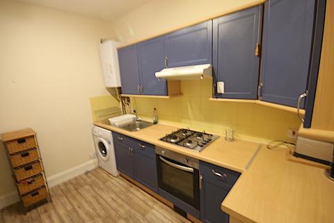 2 bedroom flat to rent, Iona Street, Edinburgh, EH6