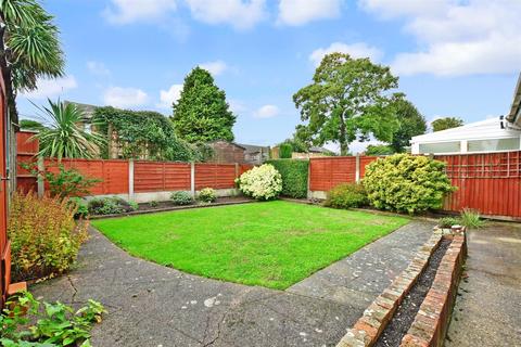 11 Anne Close, Birchington, CT7 9BZ