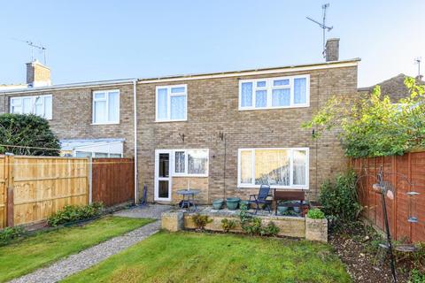 7 Woolford Way, Basingstoke, RG23 8AT