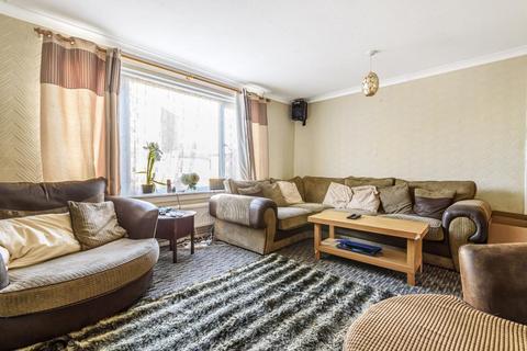7 Woolford Way, Basingstoke, RG23 8AT