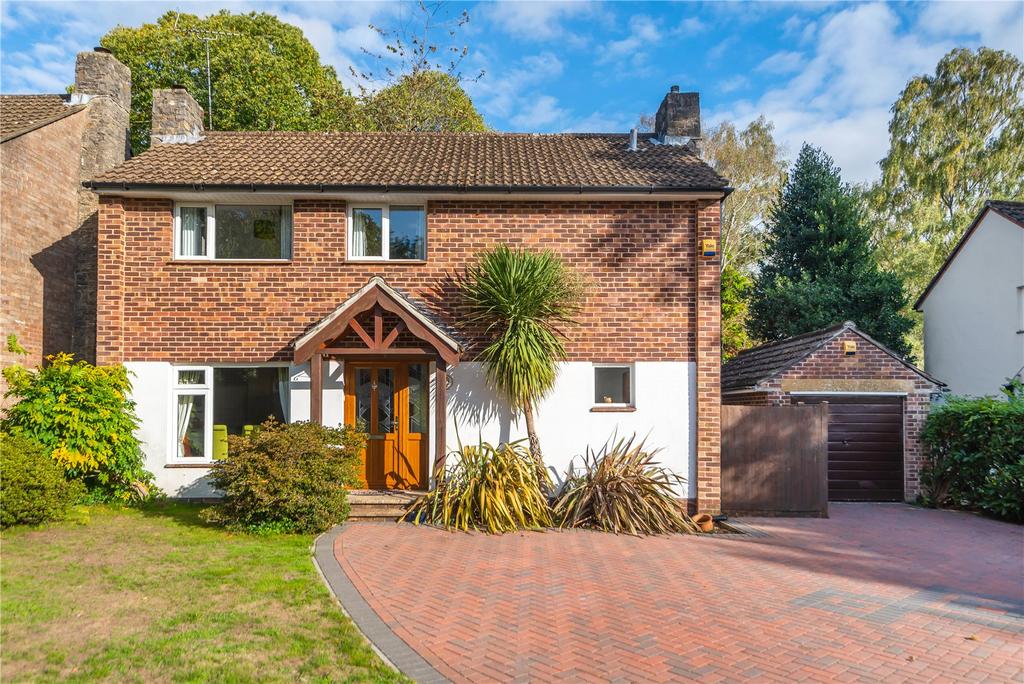 Nichol Road, Hiltingbury, Chandler's Ford, Hampshire, SO53 4 bed