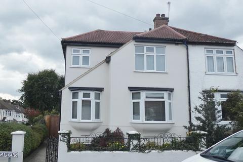 32 Whitethorn Gardens, Hornchurch, RM11 2AL