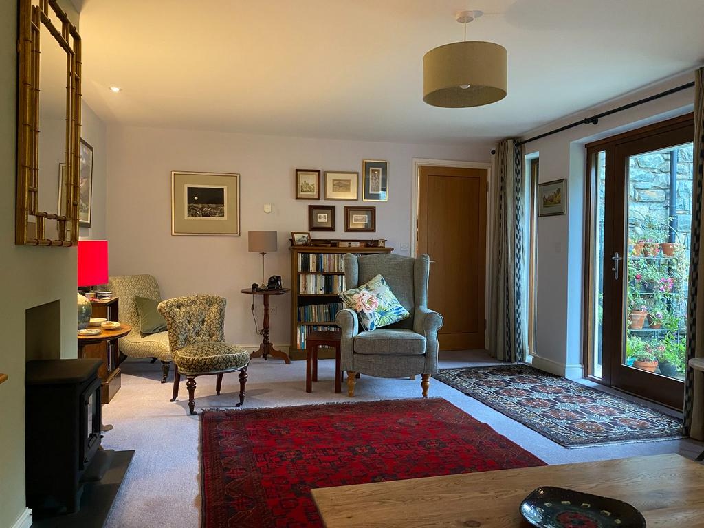 6 Coed Y Bryn, Dolgellau LL40 2AX 3 bed detached house for sale £345,000
