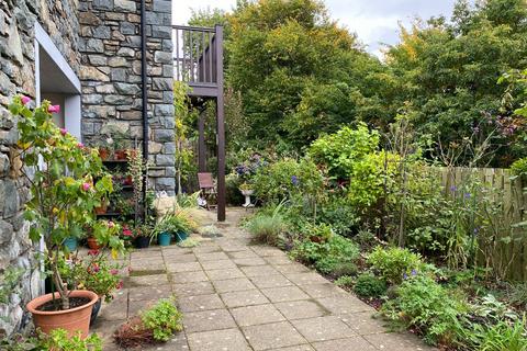 6 Coed Y Bryn, Dolgellau, LL40 2AX