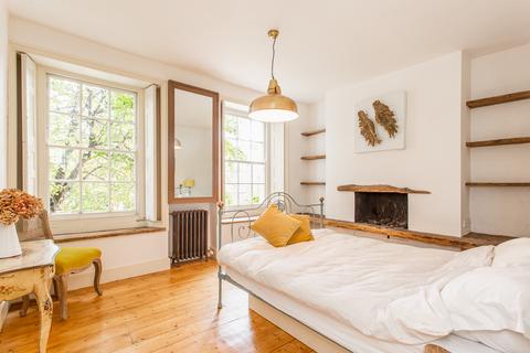 28 Coborn Road, London, E3 2DA