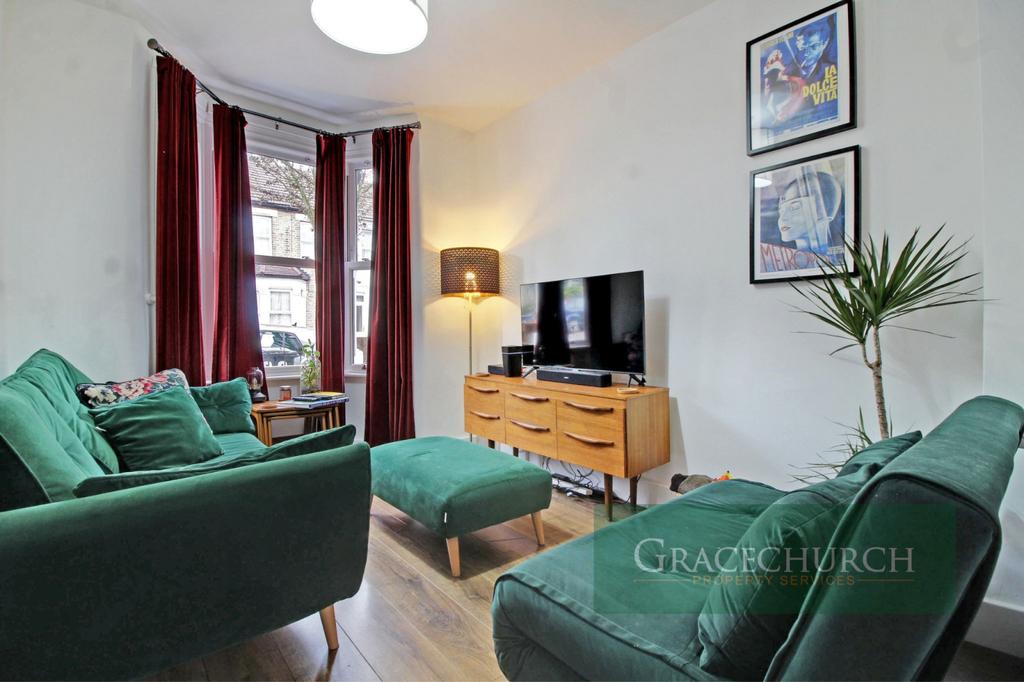 Shrubbery Road, Edmonton N9 0 PA - Lounge