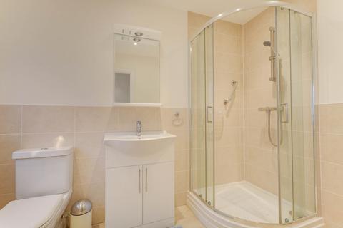 2 Berkeley Gardens, Leigh-on-sea, SS9 2TE