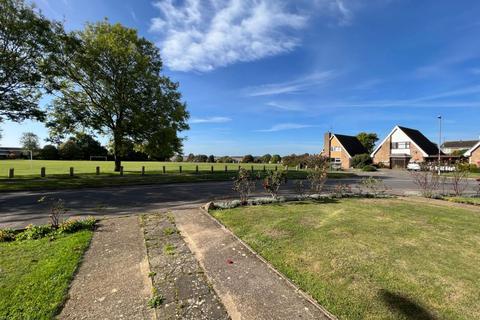 5 The Pastures, Northampton, NN2 8DD