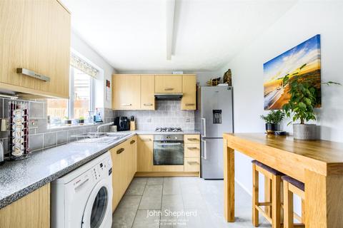 5 Aldershaws, Shirley, Solihull, B90 1SQ