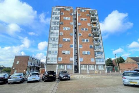 46 Victor Court, Hornchurch, RM12 4XF