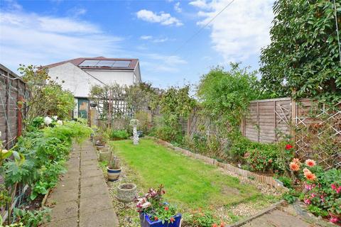 19 Radnor Avenue, Welling, DA16 2BZ