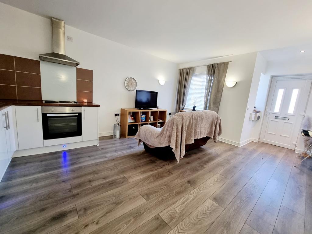 Ellamsbridge Road, St. Helens, WA9 1 bed apartment £550 pcm (£127 pw)