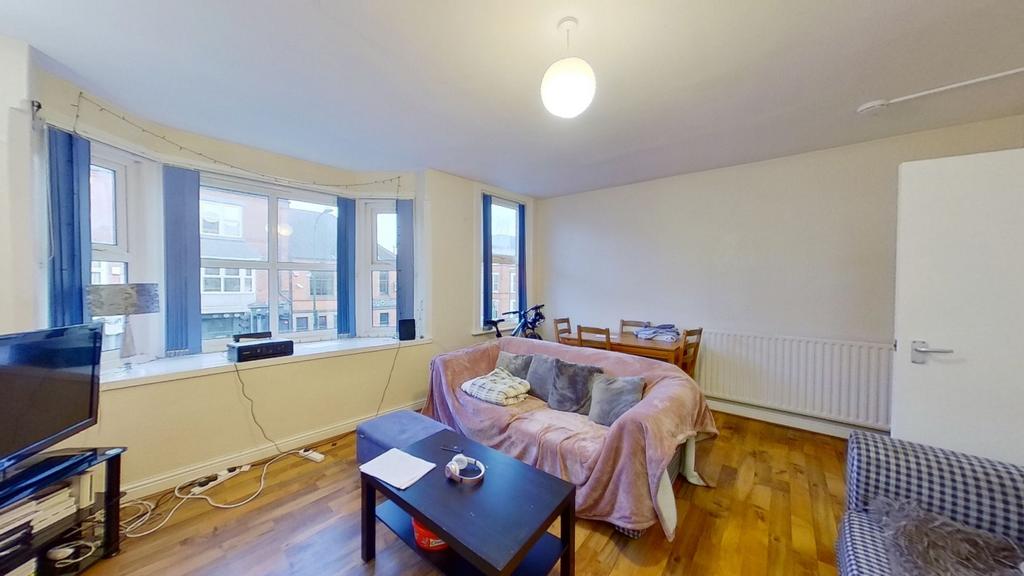 Apartment in Nottingham - View 2