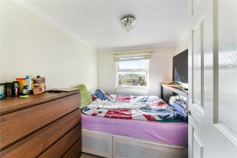 2 bedroom apartment to rent, Ilderton Road, London, SE15