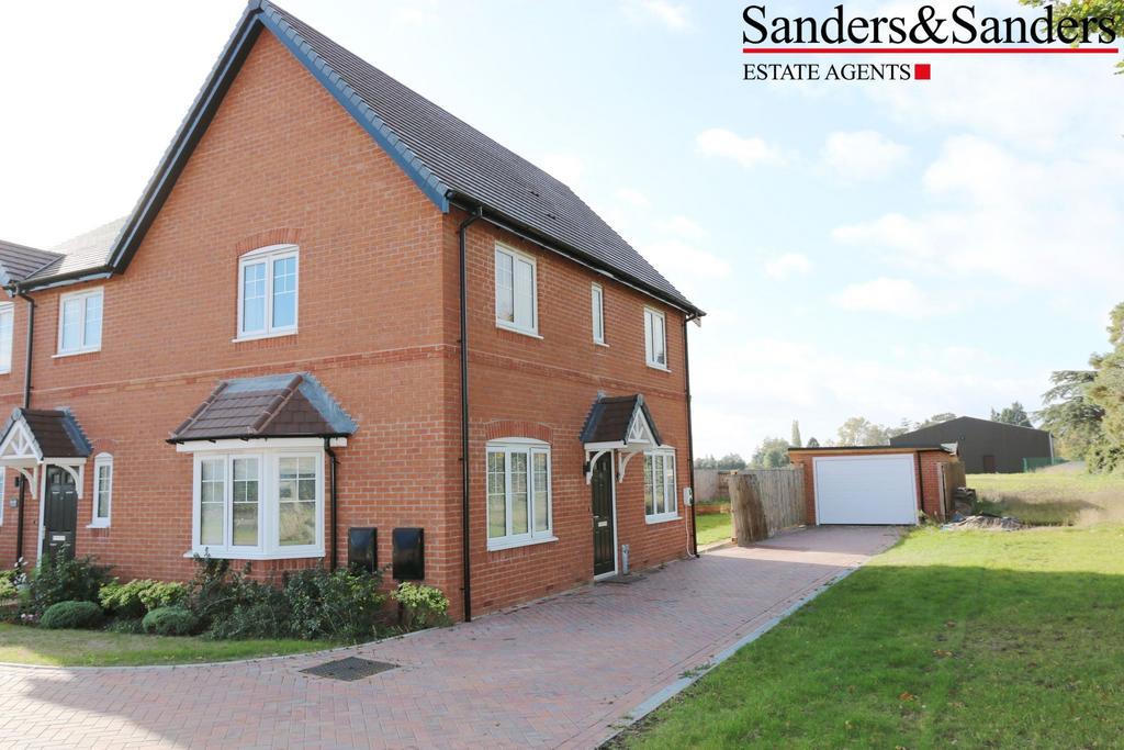 Cedar Close, Salford Priors, Evesham, WR11 2 bed semidetached house
