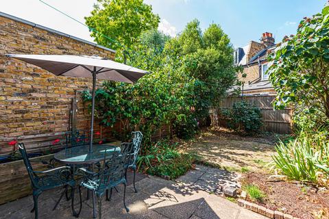 7 Esparto Street, London, SW18 4DQ
