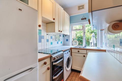 7 Esparto Street, London, SW18 4DQ