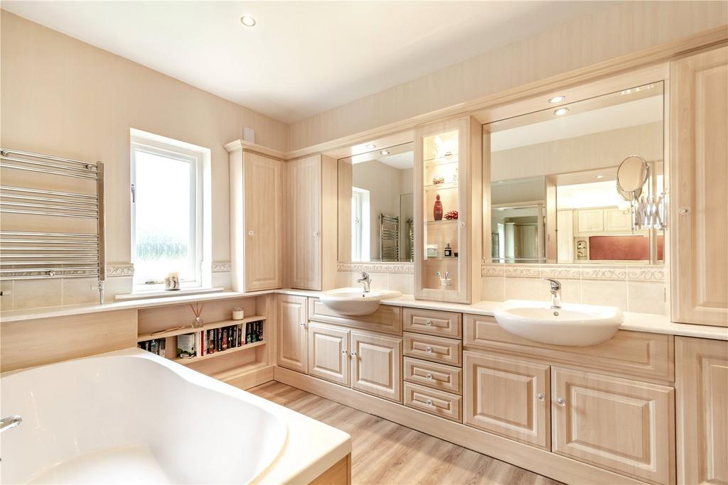 Ensuite Bathroom